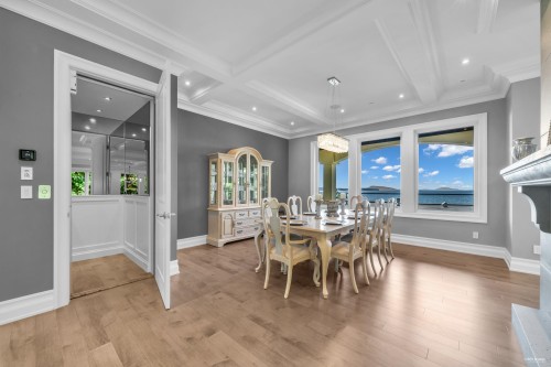 1349 Anderson Street, White Rock, BC 