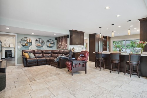 15048 73B Avenue, Surrey, BC 