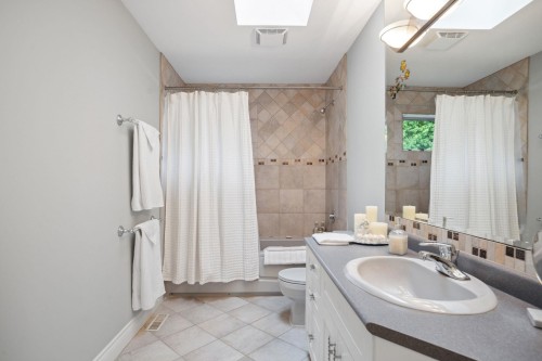 15048 73B Avenue, Surrey, BC 