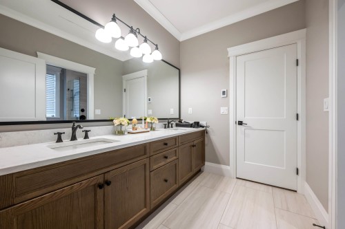 22801 8 Avenue, Langley, BC 