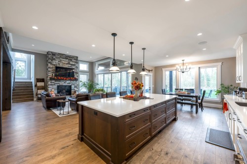 22801 8 Avenue, Langley, BC 