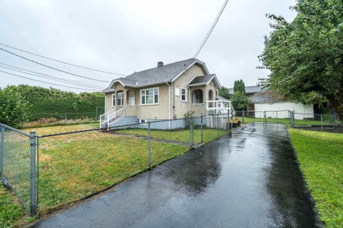 33884 Mayfair Avenue, Abbotsford, BC 