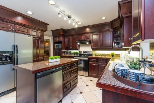 2780 St Moritz Way, Abbotsford, BC 