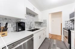 203-9946 151 Street  Surrey, BC V3R 0V5