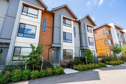 26-30530 Cardinal Avenue  Abbotsford, BC V2T 0L5