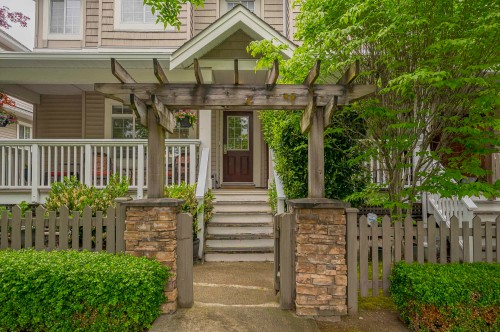 62-6852 193 Street, Surrey, BC 