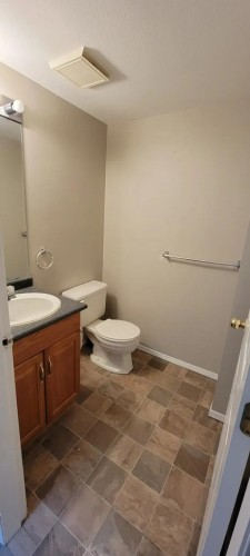 202-27262 Fraser Highway, Langley, BC 