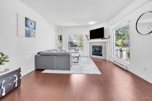 112-10320 156 Street, Surrey, BC 