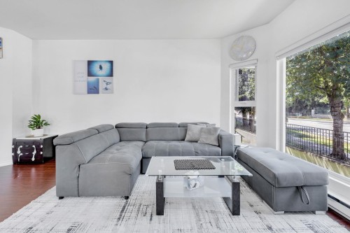 112-10320 156 Street, Surrey, BC 