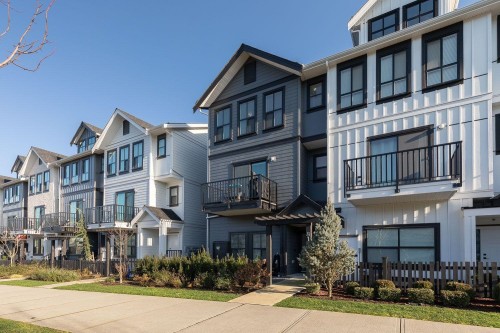 8142 202 Street  Langley, BC V2Y 3K2