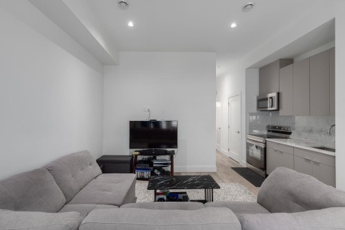 8142 202 Street, Langley, BC 