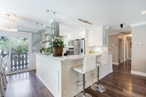 10244 Main Street, Delta, BC 