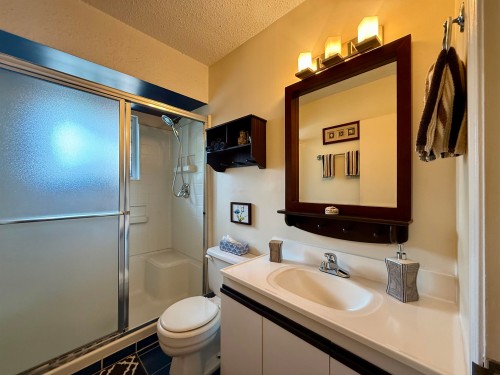 15538 105A, Surrey, BC 