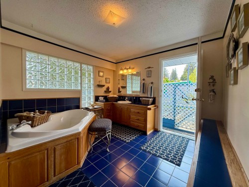 15538 105A, Surrey, BC 