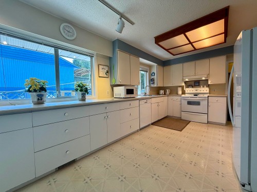 15538 105A, Surrey, BC 