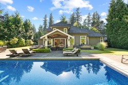 2372 132 Street  Surrey, BC V4A 9B2