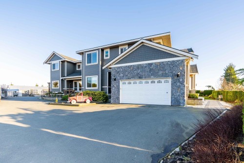 2218 240 Street, Langley, BC 