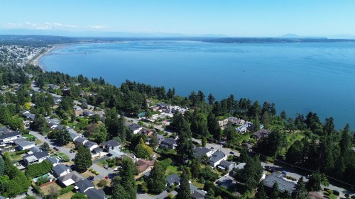 13752 Marine Drive, White Rock, BC 