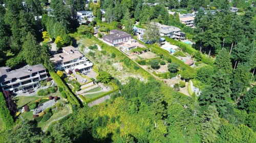 13752 Marine Drive, White Rock, BC 