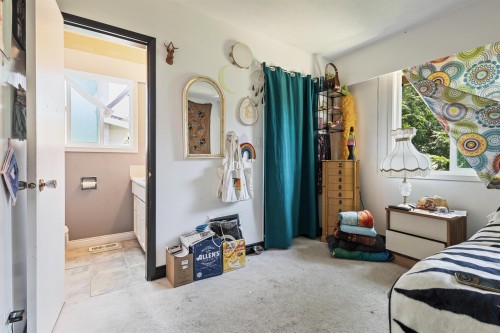 33232 Plaxton Crescent, Abbotsford, BC 