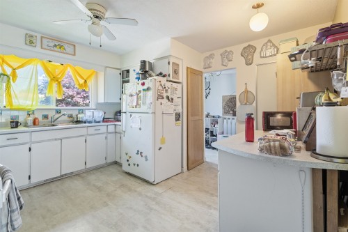 33232 Plaxton Crescent, Abbotsford, BC 