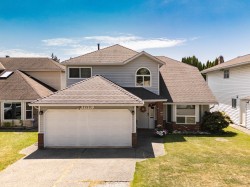 11910 79a Avenue  Delta, BC V4C 8B8