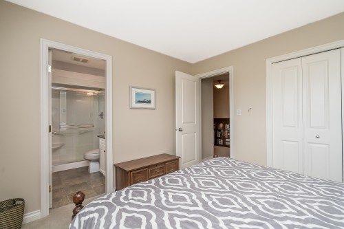 1192 212 Street, Langley, BC 