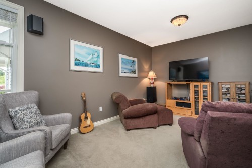 1192 212 Street, Langley, BC 