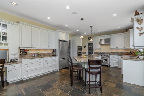 1192 212 Street, Langley, BC 