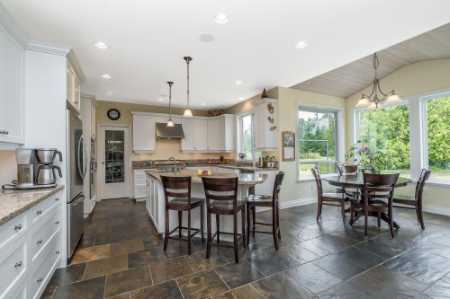 1192 212 Street, Langley, BC 