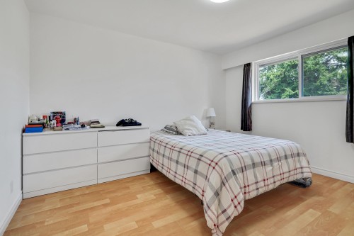 1728 156 Street, Surrey, BC 