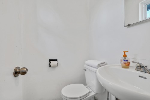 1728 156 Street, Surrey, BC 