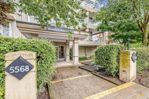 201-5568 201a Street  Langley, BC V3A 8K5