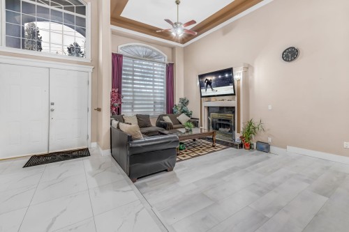 9534 124 Street, Surrey, BC 