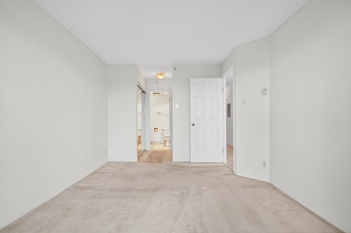 704-10082 148 Street, Surrey, BC 