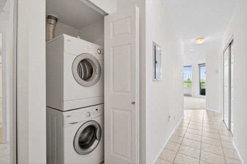 704-10082 148 Street, Surrey, BC 