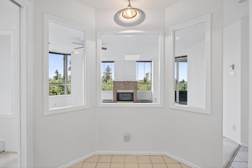 704-10082 148 Street, Surrey, BC 