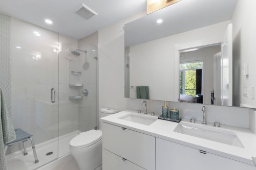 37-7947 209 Street, Langley, BC 