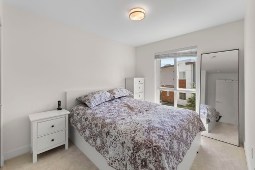 37-7947 209 Street, Langley, BC 