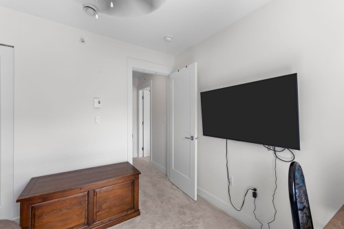 37-7947 209 Street, Langley, BC 