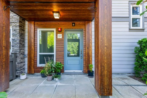 37-7947 209 Street, Langley, BC 