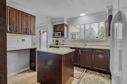 6721 132 Street Street, Surrey, BC 