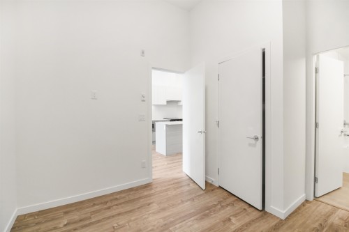 E101-10829 140 Street, Surrey, BC 