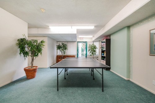 1402-11910 80 Avenue, Delta, BC 