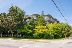 205-1787 154 Street  Surrey, BC V4A 4S1