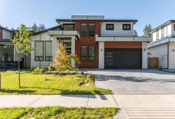 20133 27 Avenue  Langley, BC V2Z 0B6