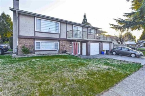 11662 89a Avenue  Delta, BC V4C 7G5