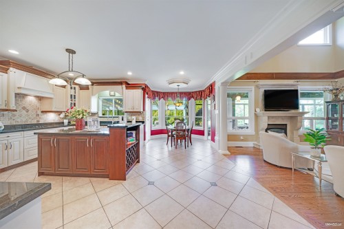 2255 135A Street, Surrey, BC 