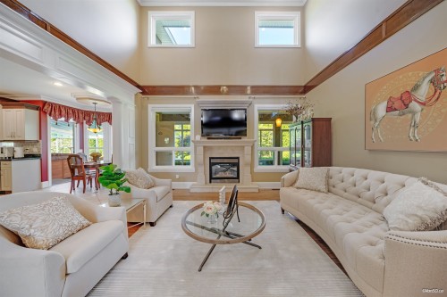 2255 135A Street, Surrey, BC 