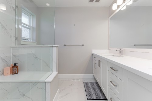 6038 145 Street, Surrey, BC 